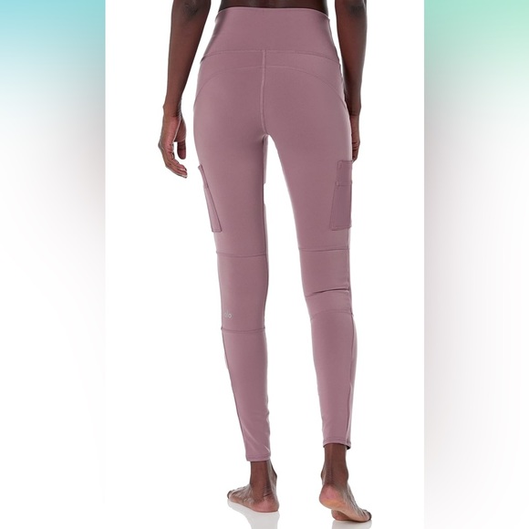 Alo Yoga High Waisted Cargo Leggings - Small - Picture 3 of 10